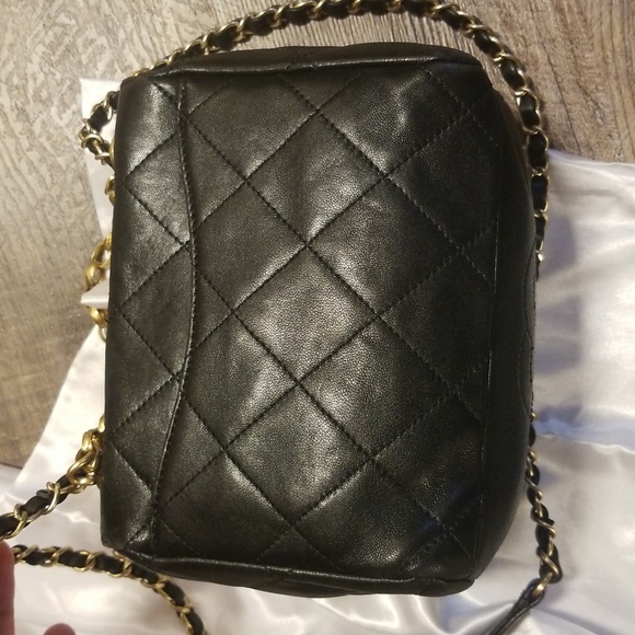 CHANEL Crossbody My Crush Vanity Lambskin Quilted Black Gold Bijoux Chain Handle - Picture 9 of 17